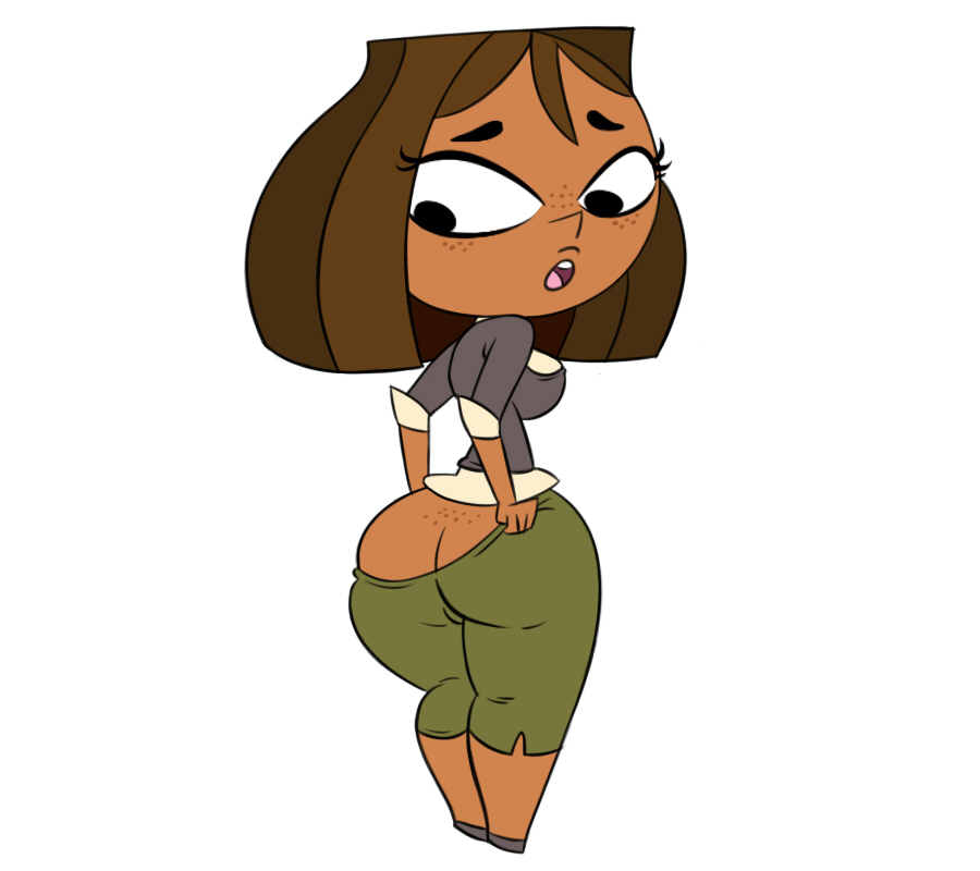 1girl ass big_ass brown_hair courtney_(tdi) freckles no_panties open_mouth pants_down short_hair total_drama_island wide_hips