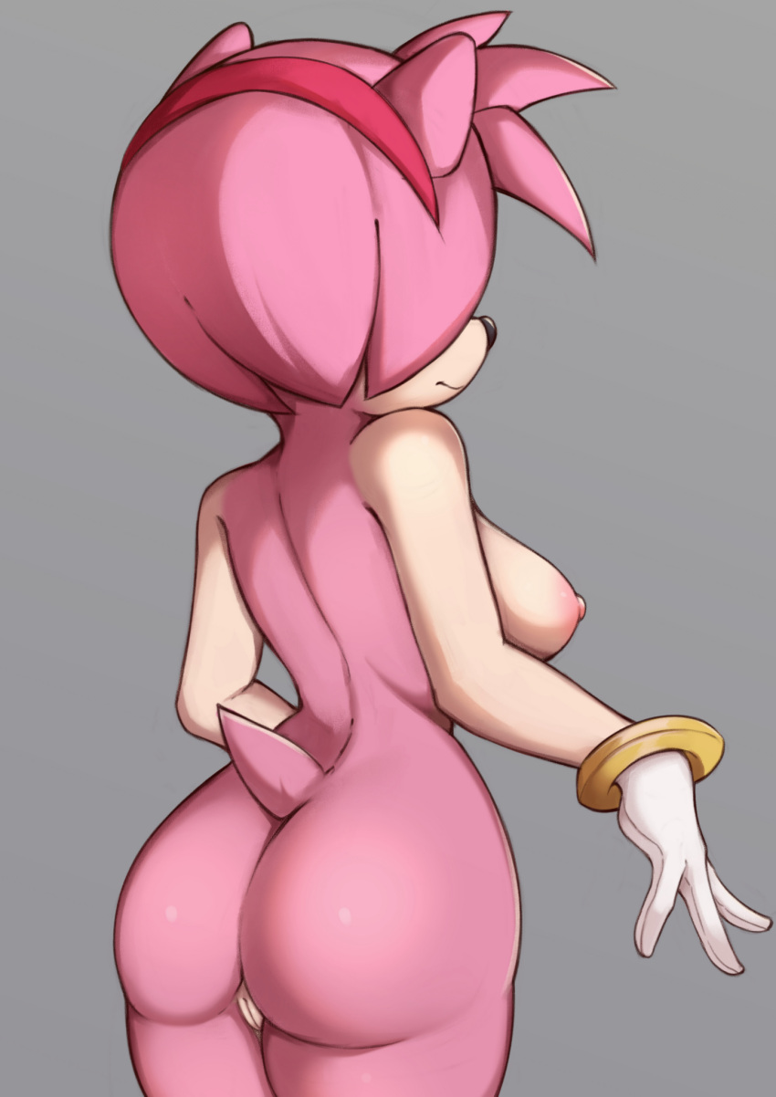 1girl 1girl 1girl 2023 amy_rose anthro areola ass breasts dat_ass digital_media_(artwork) eulipotyphlan fingers furry genitals grey_background hair hedgehog high_res kironzen mammal nipple nude pink_body pussy sega sideboob simple_background sonic_the_hedgehog_(series)