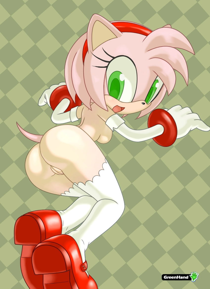 1girl amy_rose ass cute green_eyes greenhand looking_at_viewer pink_hair pussy sega smile sonic_the_hedgehog_(series)