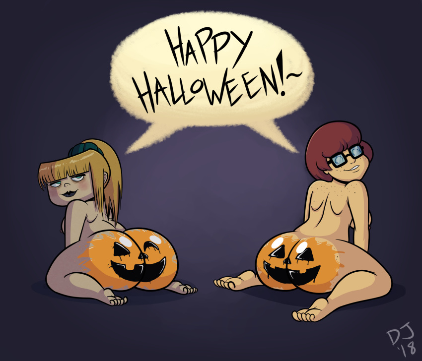 2_girls 2girls ass bbw blonde_hair bodypaint breasts brown_hair bubble_butt dustindemon female_only freckles glasses goth halloween happy_halloween jack-o'-lantern looking_back marilyn_tuvache multiple_girls nerd nude ponytail pumpkin pumpkin_butt scooby-doo shiny shiny_skin short_hair smile the_suicide_shop velma_dinkley