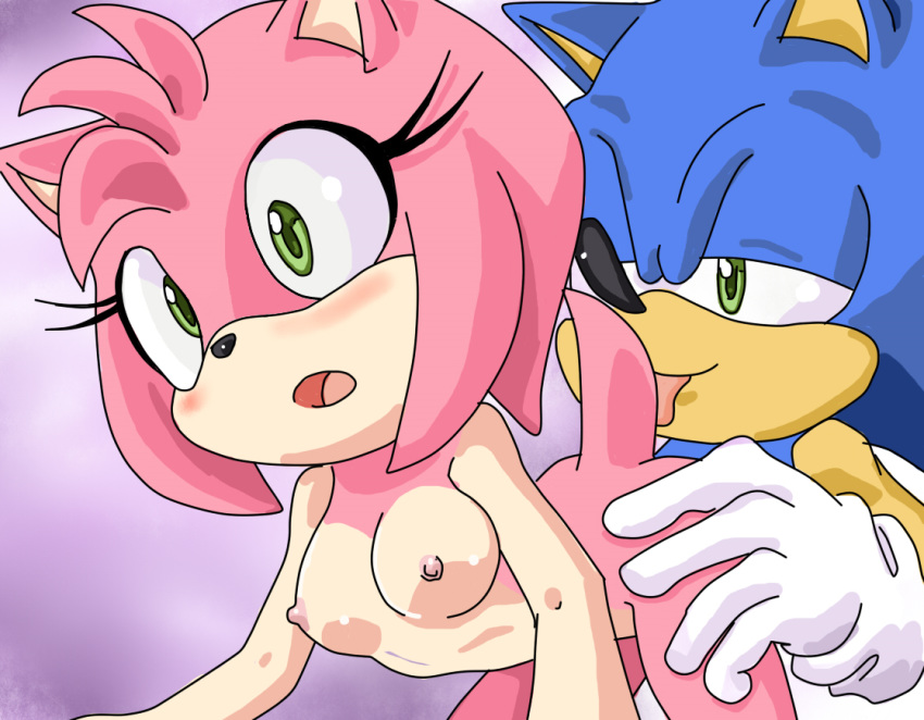 Sexy Naked Sonic