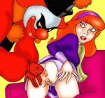 animated animated_gif daphne_blake duck2k fingering_ass ghost_clown gif scooby-doo warner