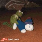  animated gif kermit kermit_the_frog muppets sesame_street sextoon stuffed_animal what 